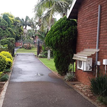 Bed and Breakfast Rest And Rise Pietermaritzburg Exterior foto
