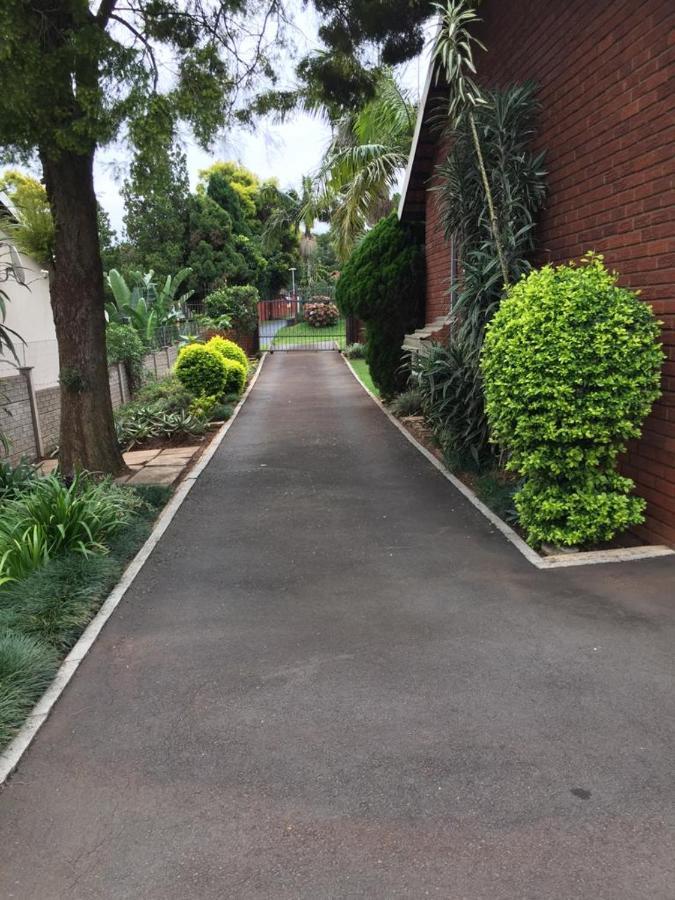 Bed and Breakfast Rest And Rise Pietermaritzburg Exterior foto