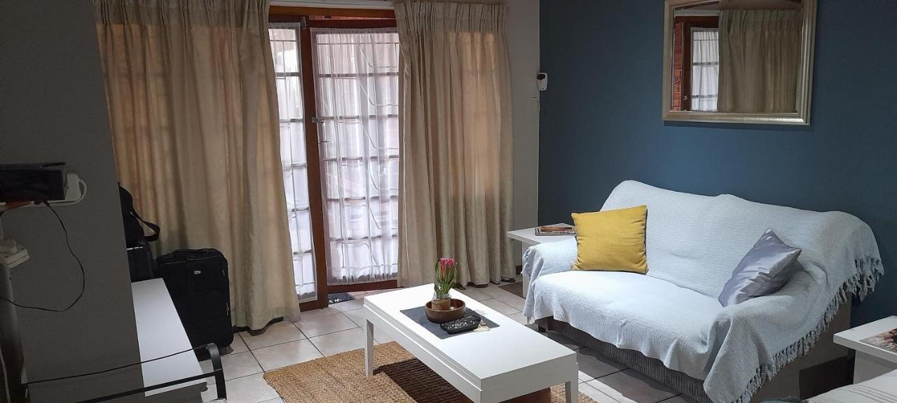 Bed and Breakfast Rest And Rise Pietermaritzburg Exterior foto